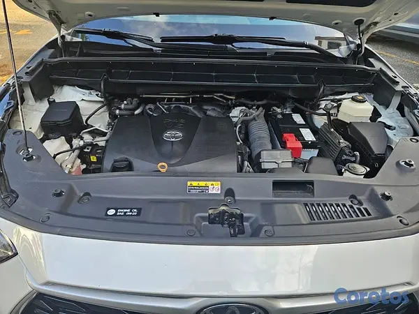 jeepetas y camionetas - Toyota Highlander XLE 2020 8