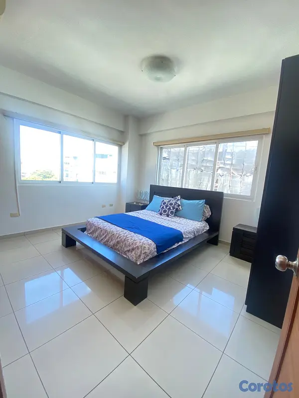 apartamentos - Se alquila apartamento vacío o amueblado en el ver 7