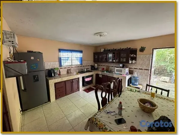 casas - Ventas 2 casas 7 Hab. 6 parqueos 6