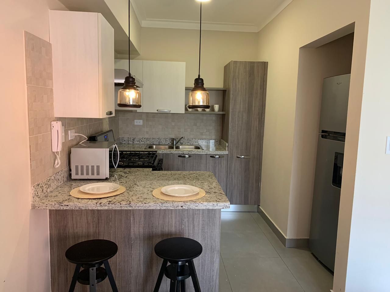 apartamentos - Piso 4 Amueblado Full En Serralles de 1 Hab 2
