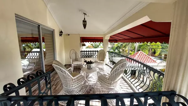 casas - CASA EN VENTA JULIETA MORALES 9