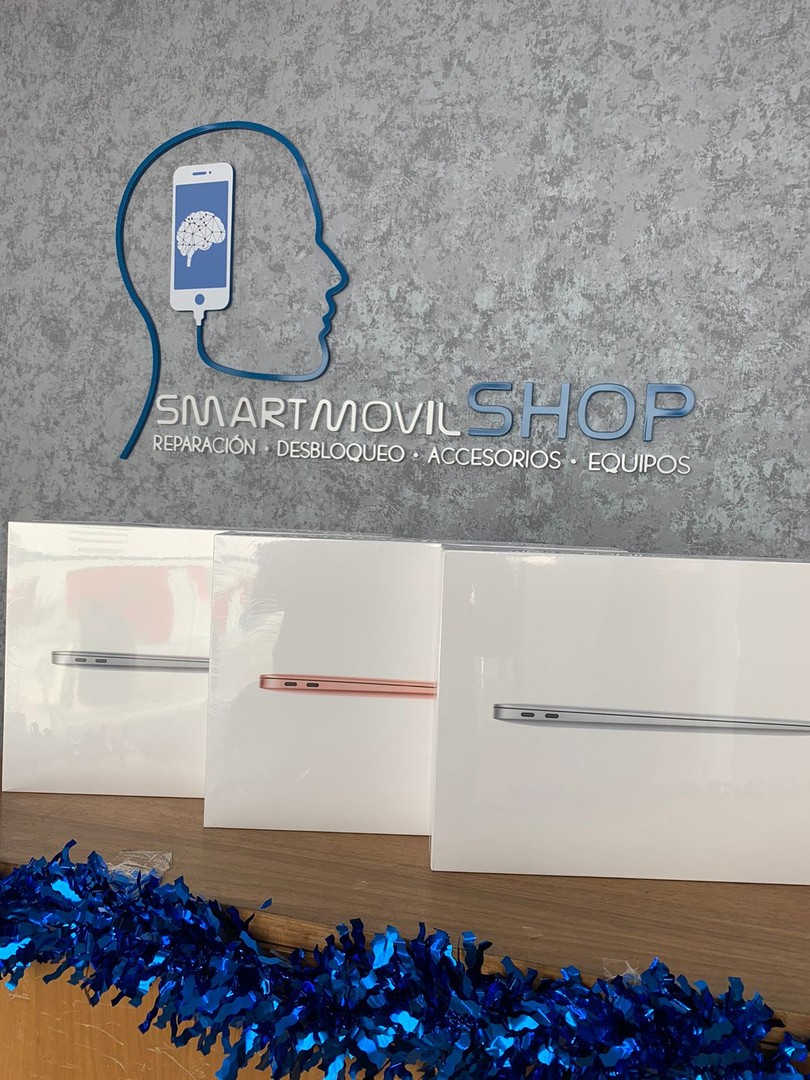 computadoras y laptops - MACBOOK AIR M1 13-INCH 256GB 8GB RAM NUEVAS SELLADAS (SOMOS TIENDA) 0