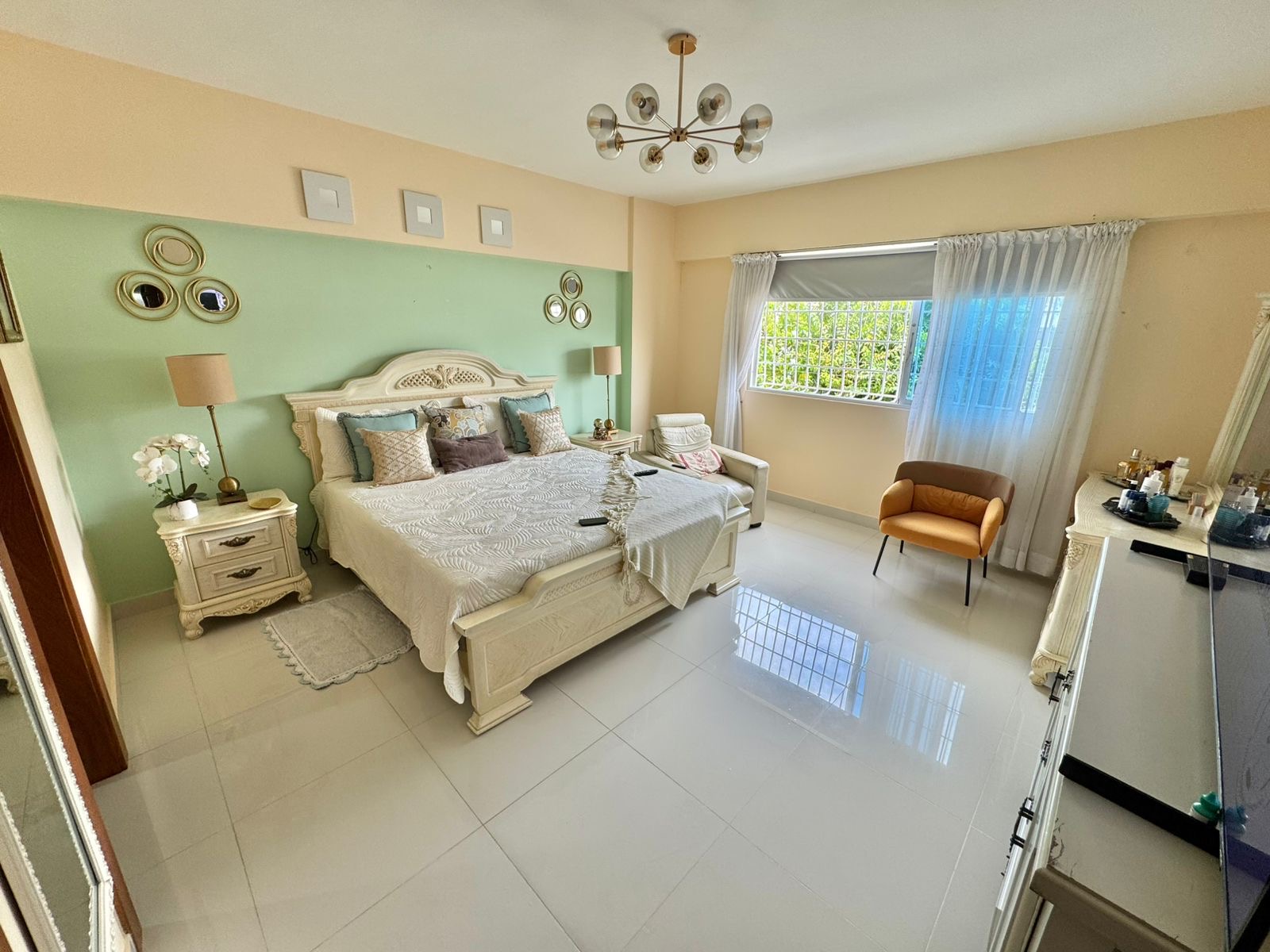 apartamentos - Vendo mirador sur segundo nivel tres hab 2.5 baños 4