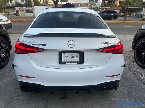 jeepetas y camionetas - Mercedes Benz C300 AMG año 2023  5