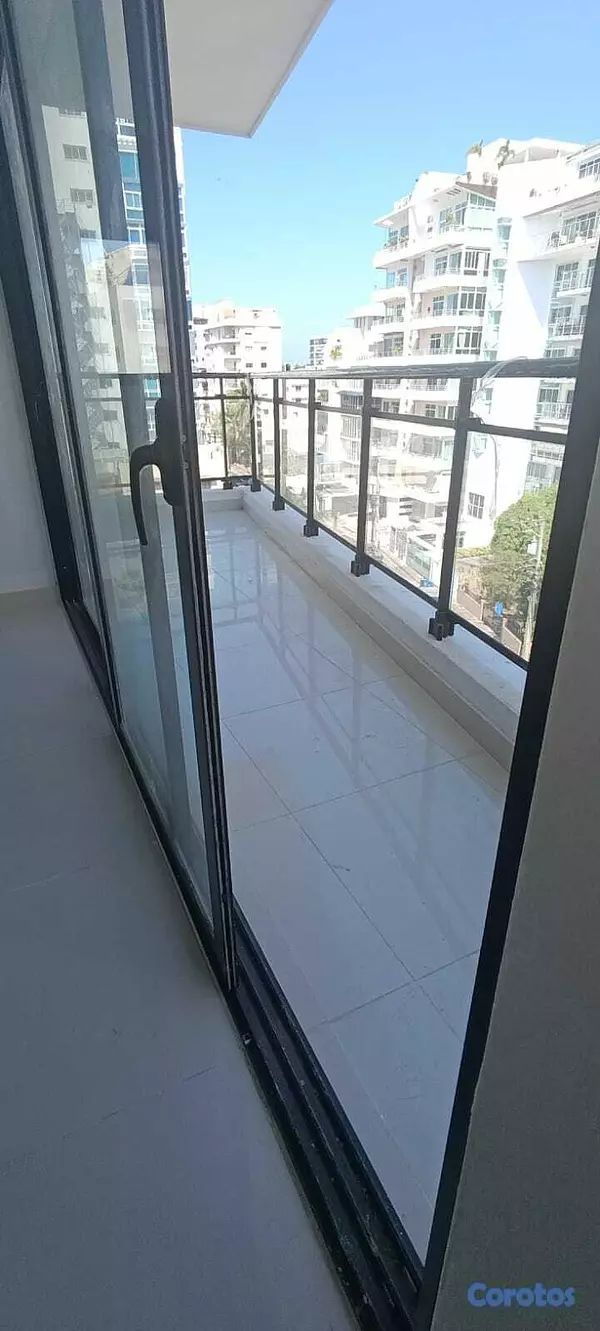 apartamentos - El Real Torre a Entregar Apartamento 3hab con balcón 2