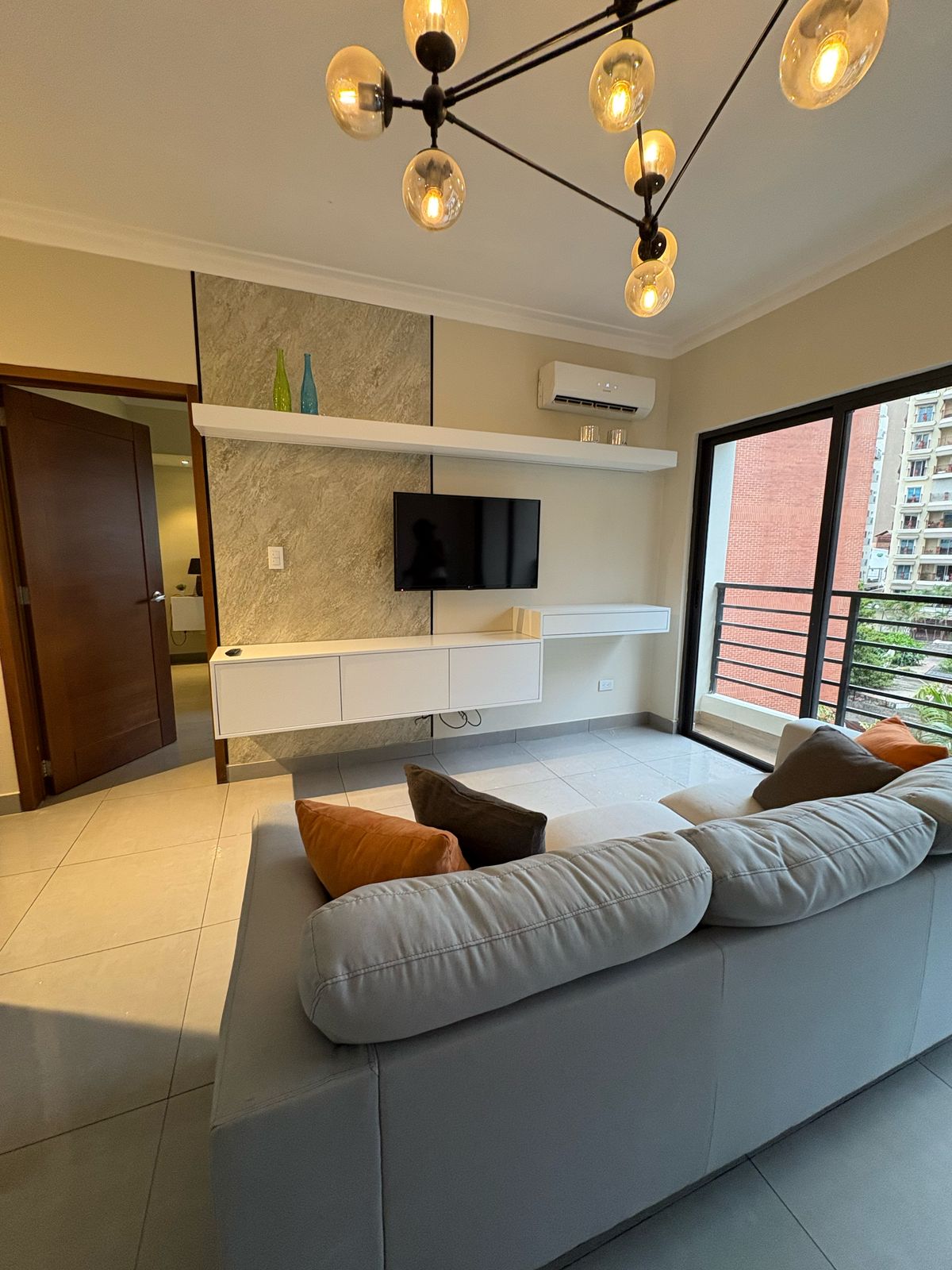 apartamentos - Piso 4 Amueblado Full En Serralles de 1 Hab 3