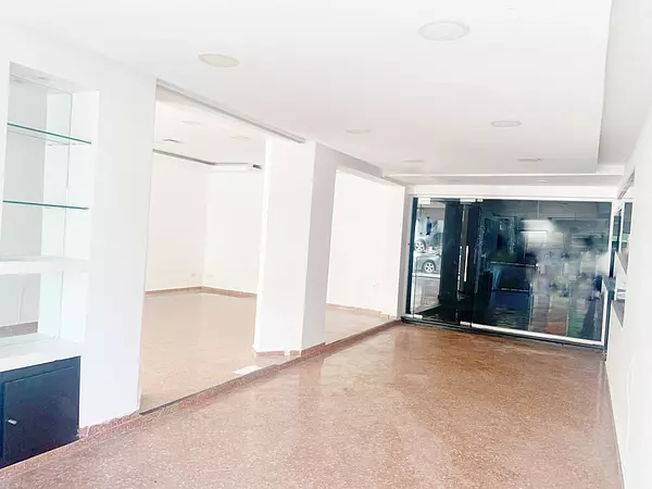 oficinas y locales comerciales - Local comercial en Bella vista  7