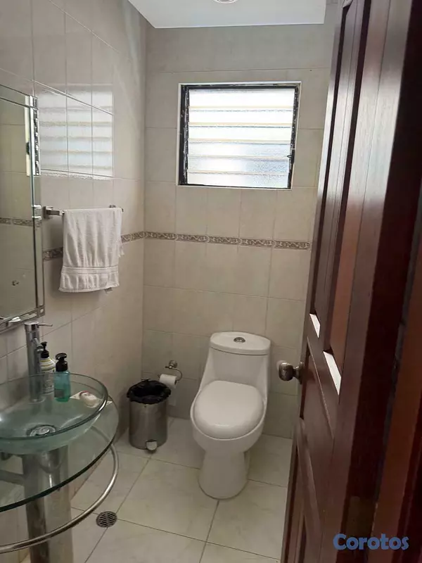 apartamentos - ✨🏢 Apartamento en Venta – Urbanización Real, Santo 4