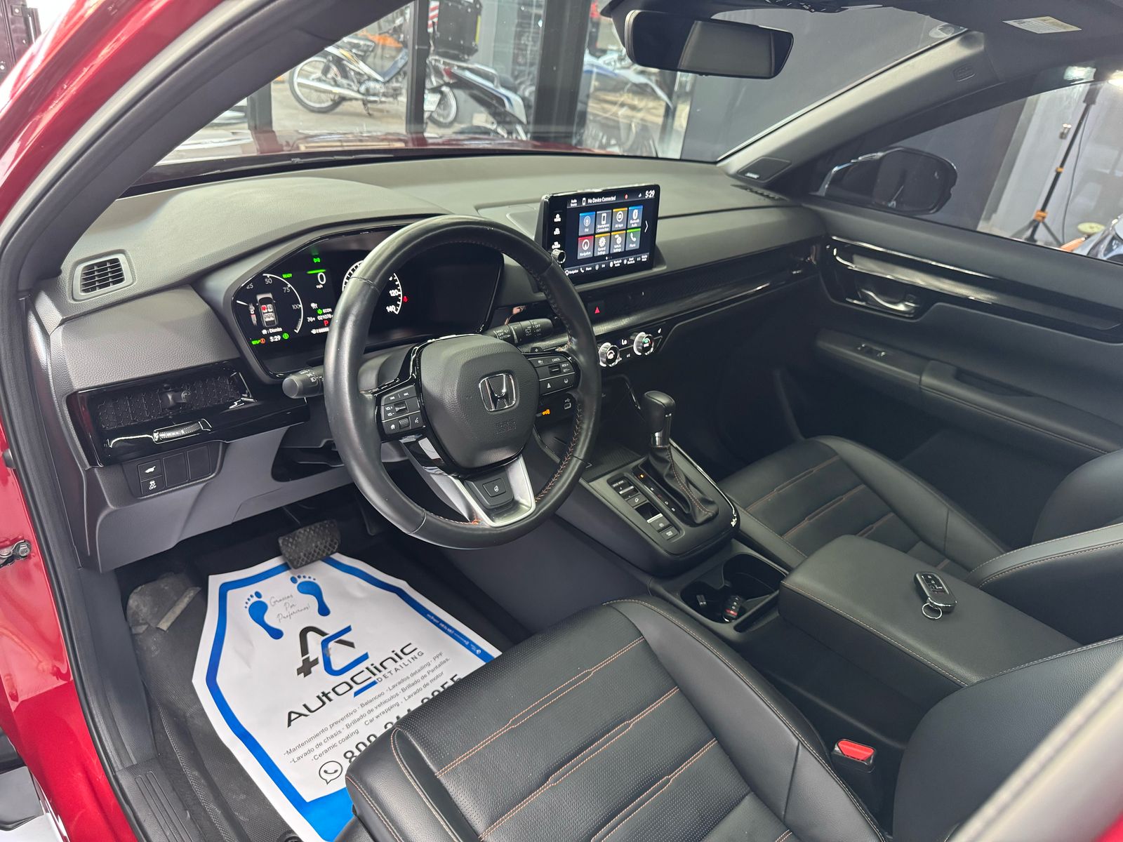 jeepetas y camionetas - Honda crv touring 2023 híbrida  7