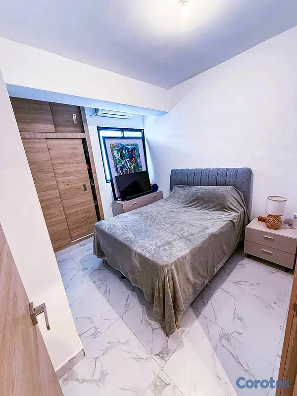 apartamentos - Apartamento en Venta con Terraza En El Millon 4