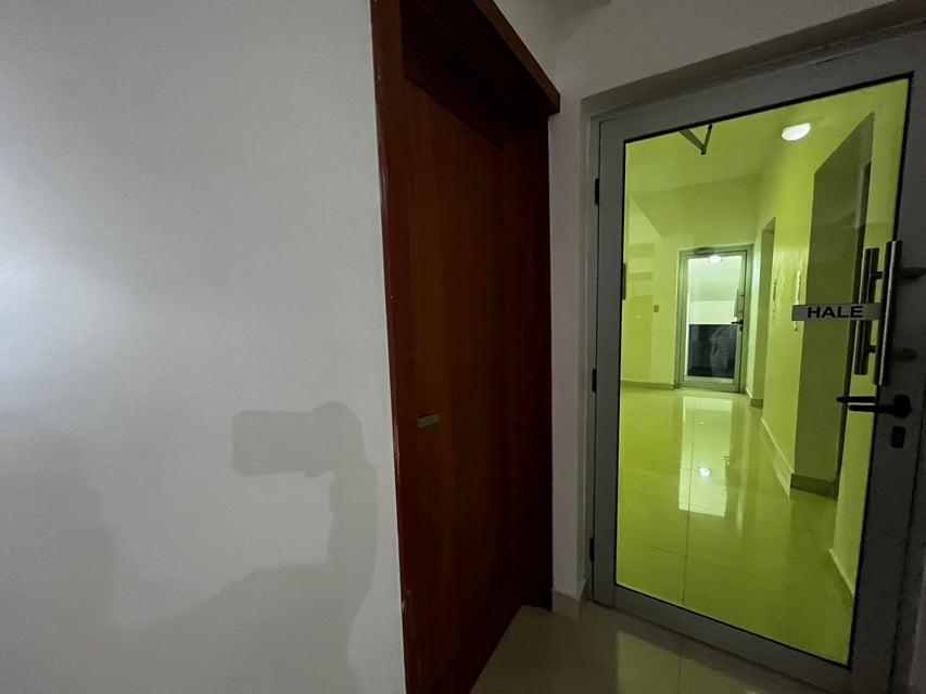 oficinas y locales comerciales - Oficina en alquiler en Gazcue 6