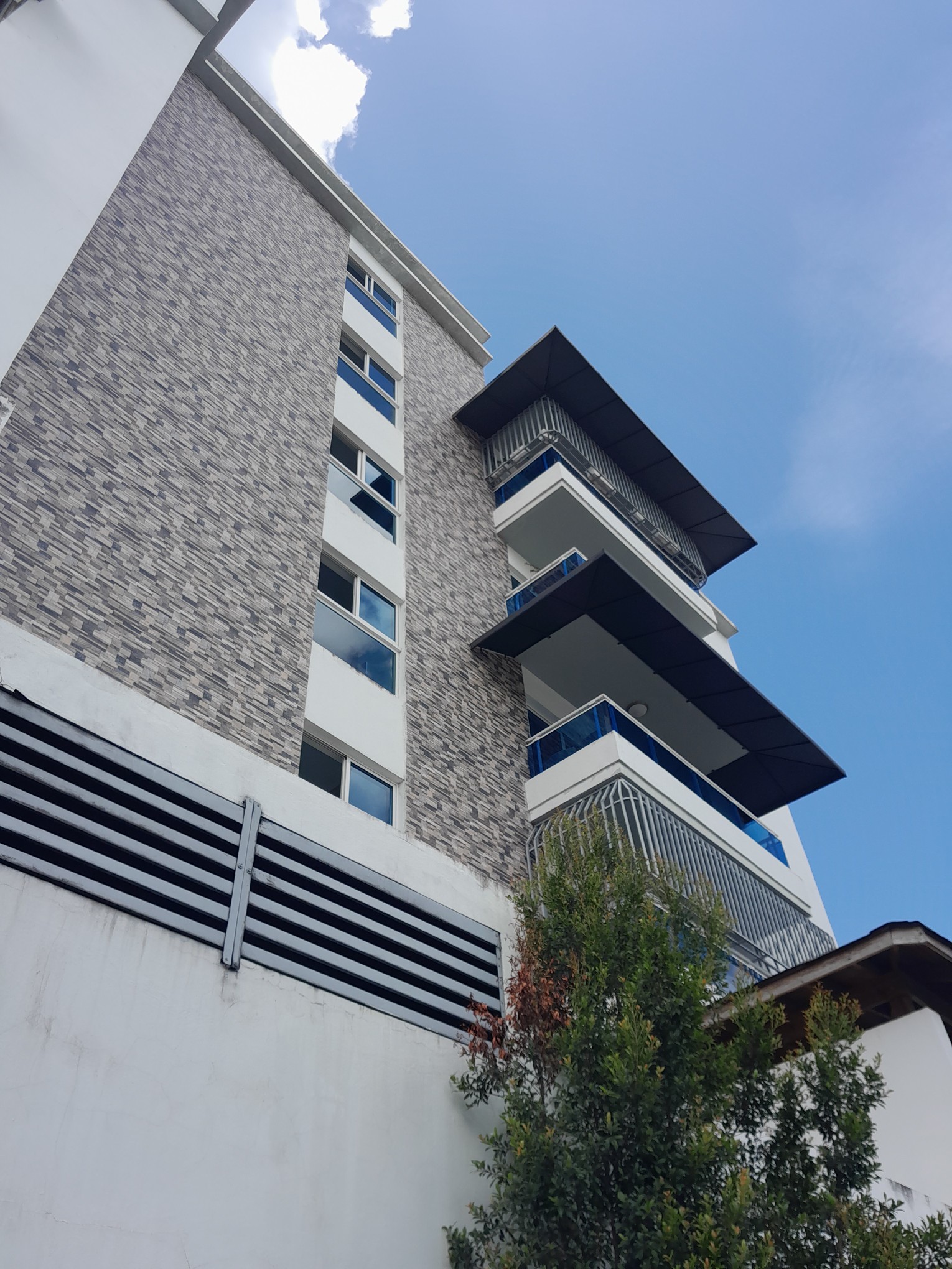 apartamentos - Rento Apartamento Sin Amueblar Evaristo Morales