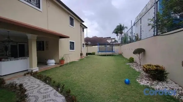 casas - Hermosa Casa De Lujo En Venta (Sector privado) seg 12