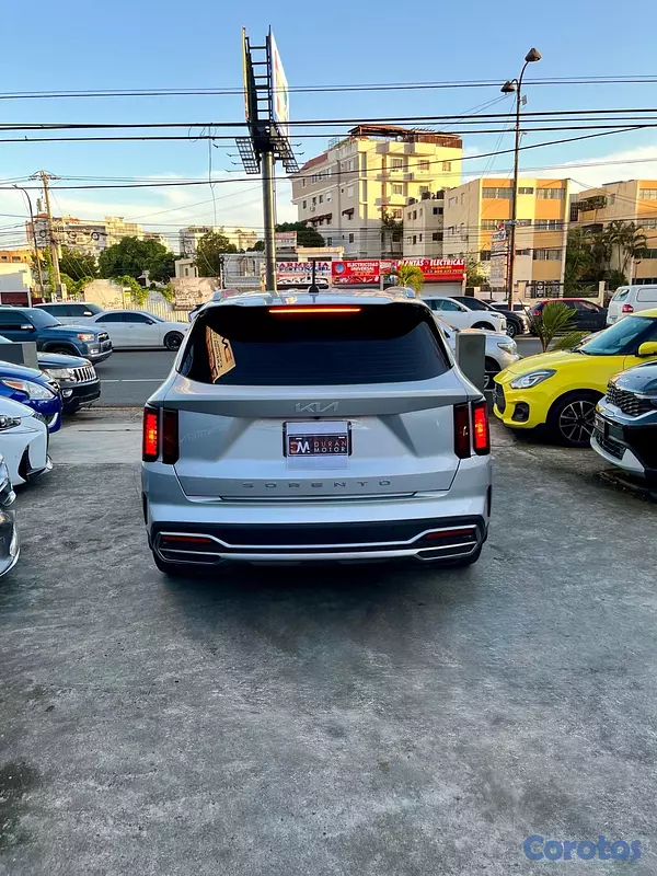 jeepetas y camionetas - Kia Sorento Sport 2022 8