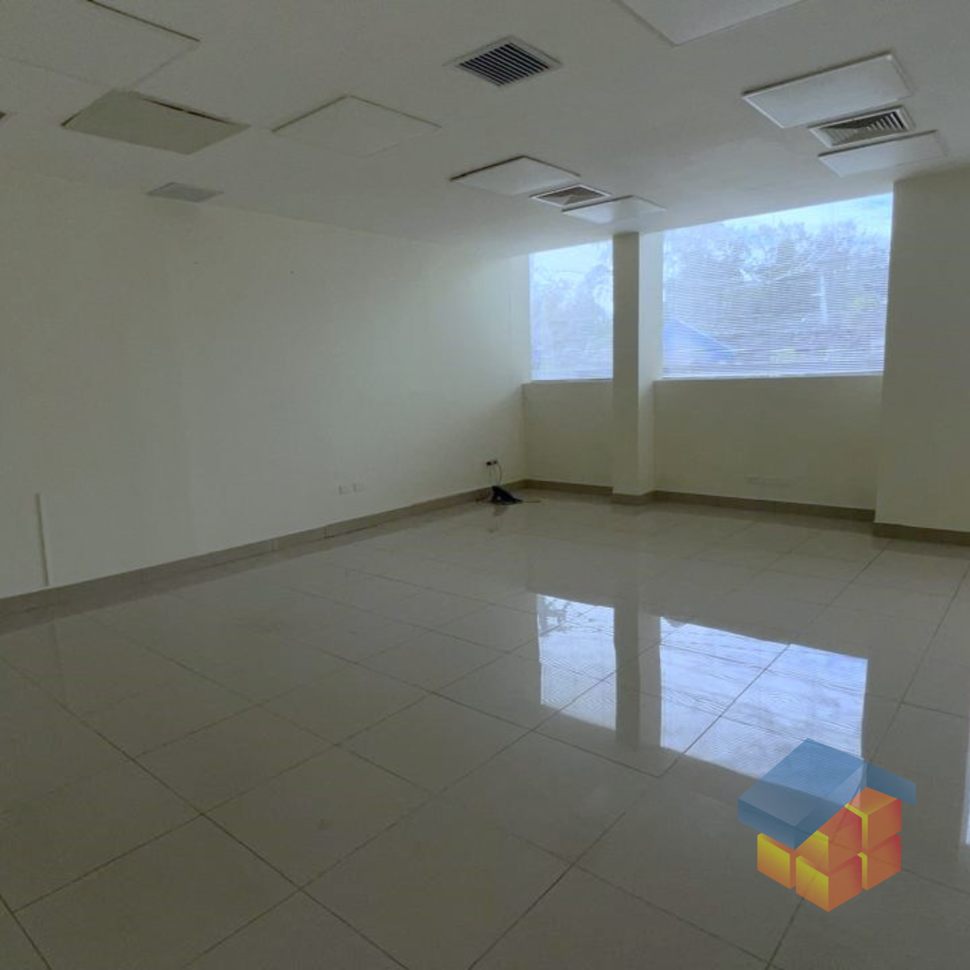 oficinas y locales comerciales - Local alquiler en Bella Vista 0