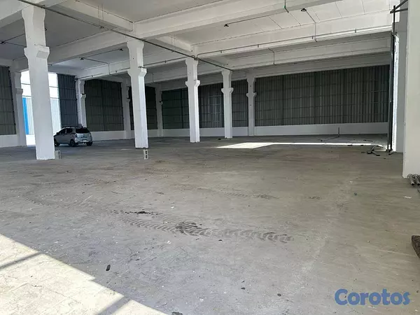 oficinas y locales comerciales - Nave en alquiler Autopista las Americas  7