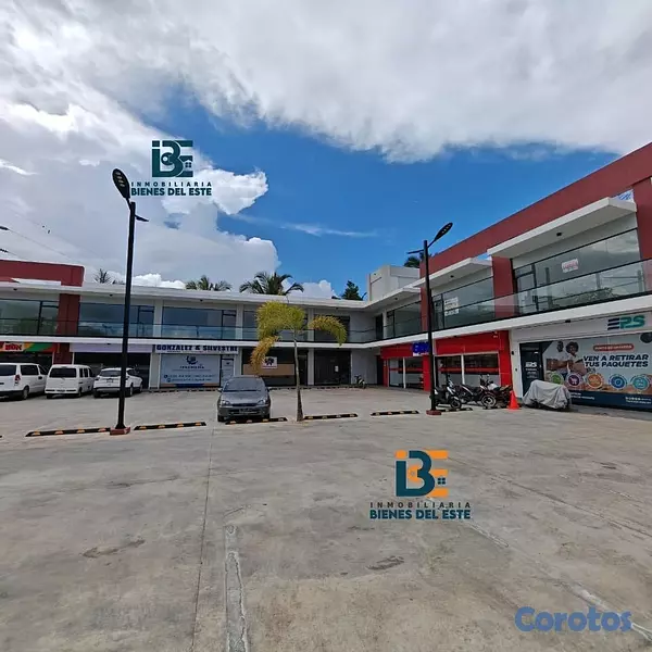 oficinas y locales comerciales - Se Renta Local Comercial en Plaza Florida, proximo 5