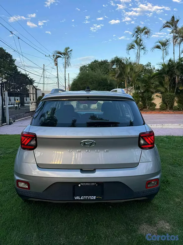 jeepetas y camionetas - hiunday venue 2021 6