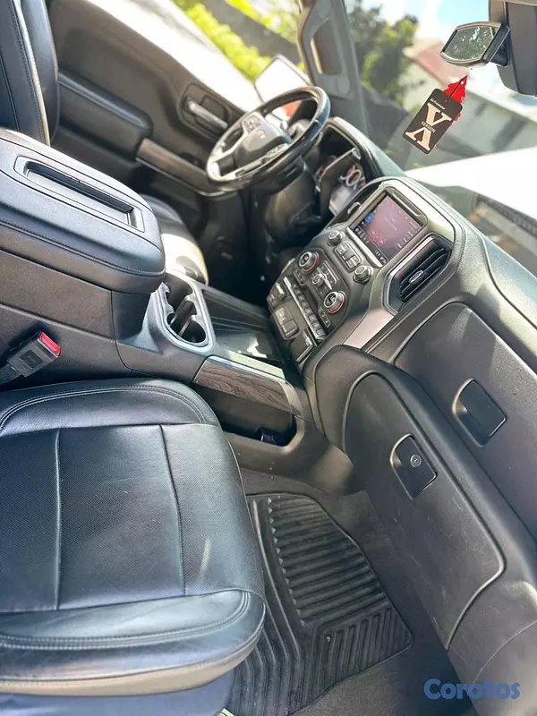 jeepetas y camionetas - chevolet silverado 2019 ltz 3