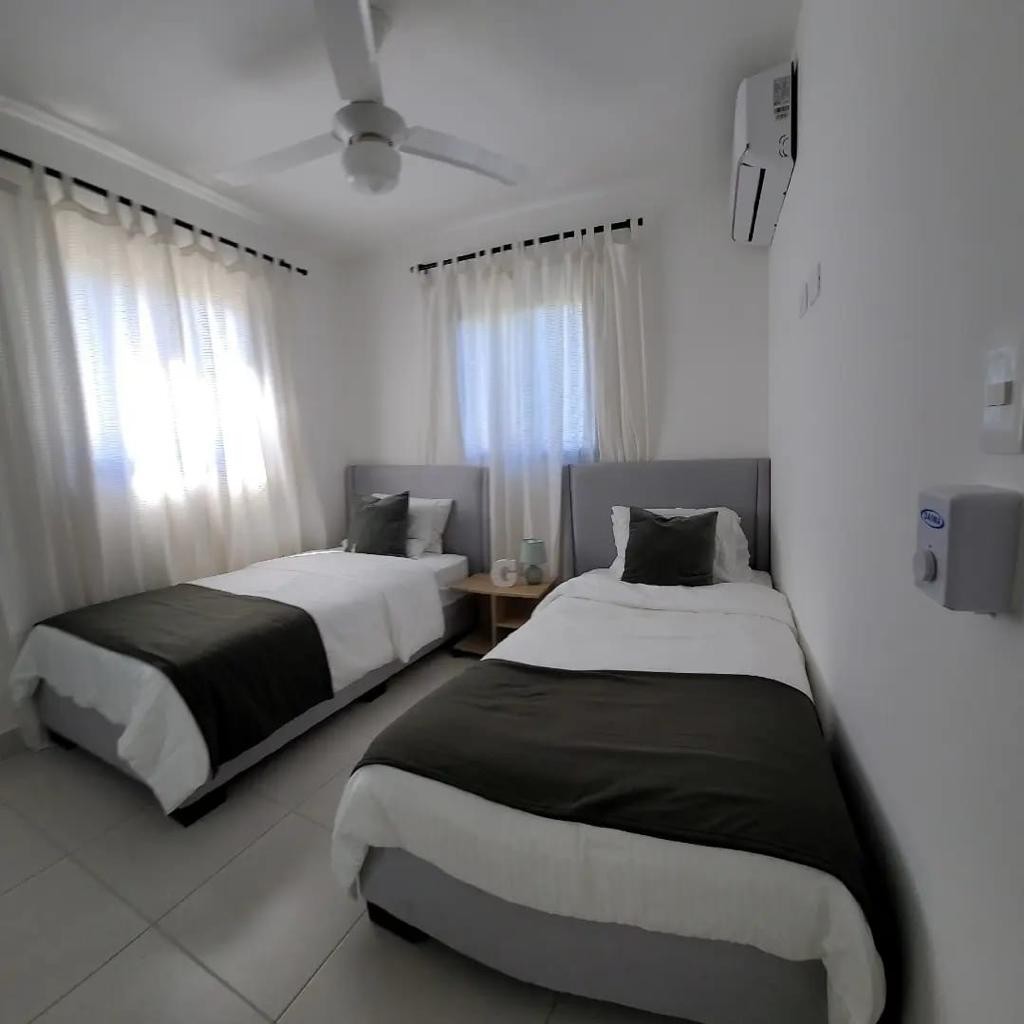 apartamentos - Primer Nivel Disponible en Ave. Hispanoamericana  3