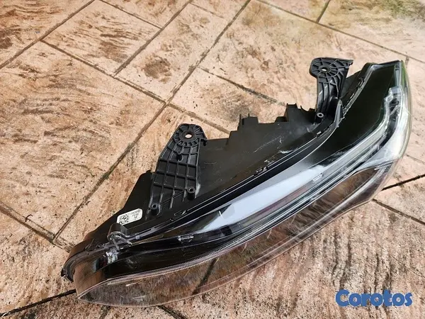 accesorios para vehiculos - Vendo Luz HONDA ACCORD 21 2022 PANTALLA DELANTERA  2