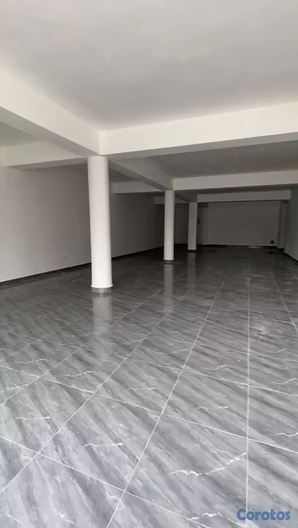 oficinas y locales comerciales - LOCAL COMERCIAL AV SAN VICENTE  2