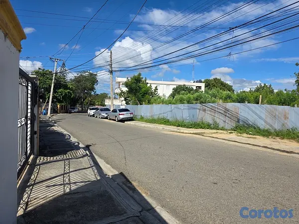 solares y terrenos - Solar en Venta con Proyecto Aprobado – Arroyo Hondo


  10