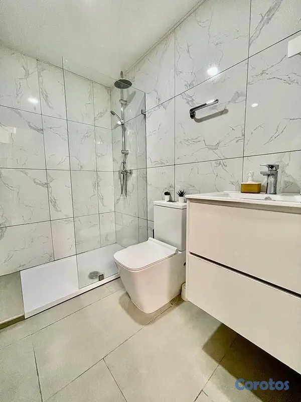 apartamentos - Apartamento en Venta Evaristo Morales  4