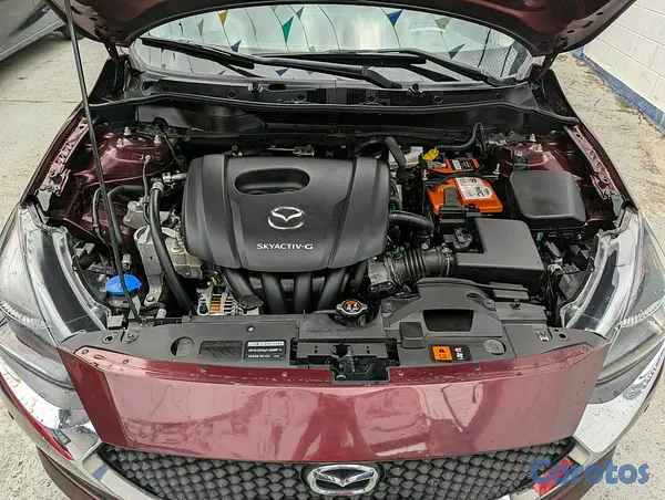 carros - MAZDA2 2020  12