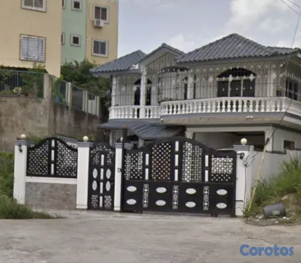 casas - Casa de 2 niveles con piscina  2