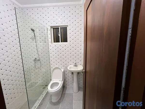 casas - casa amplia y preciosa en puerto plata  7