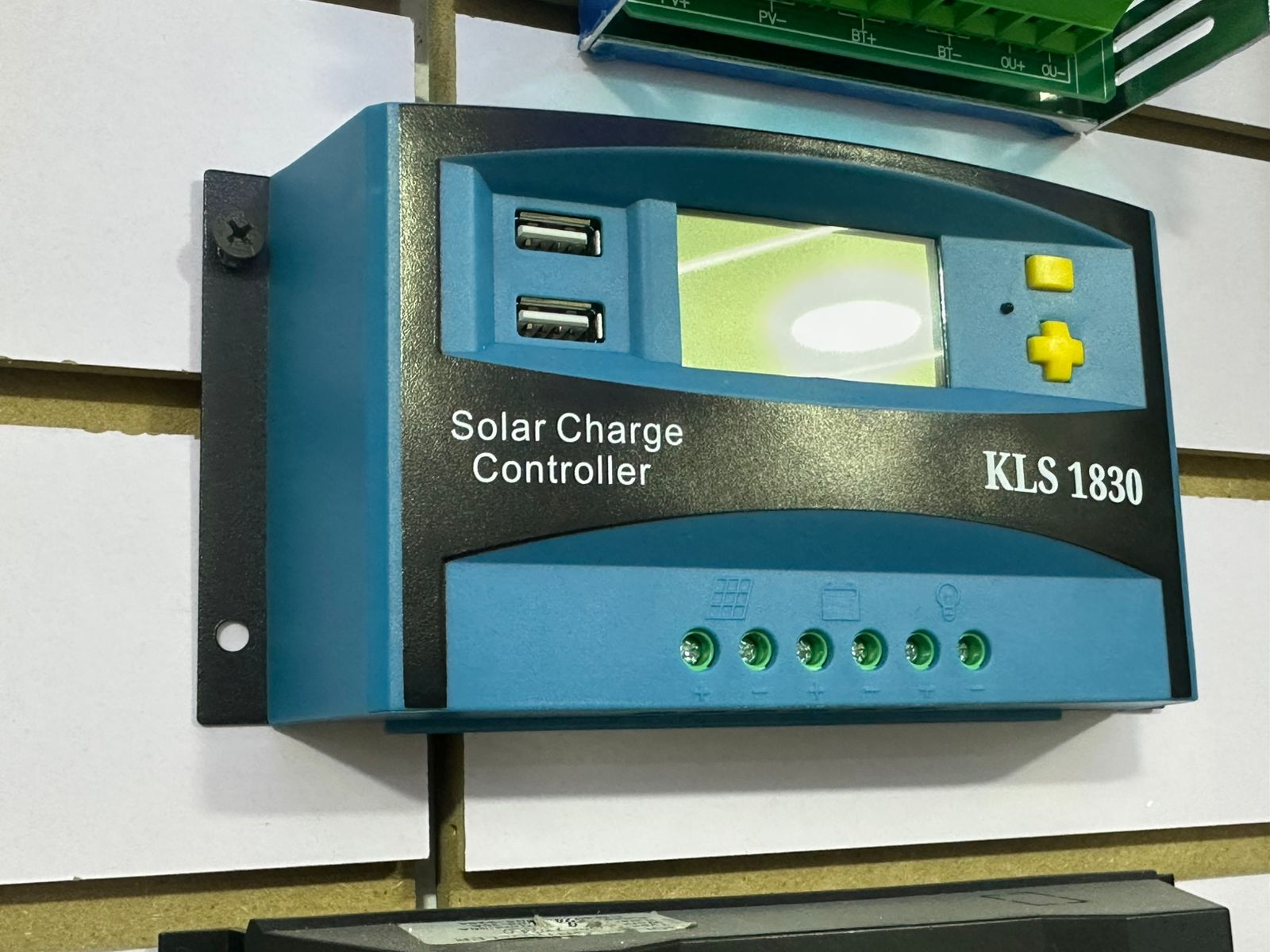 otros electronicos - REGULADOR DE PANEL SOLAR PWM 30A 12V 24V