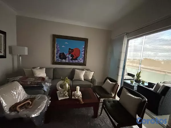 apartamentos - vendo renacimiento tres habitaciones 2.5 baños dos parqueos balcón servicio  3