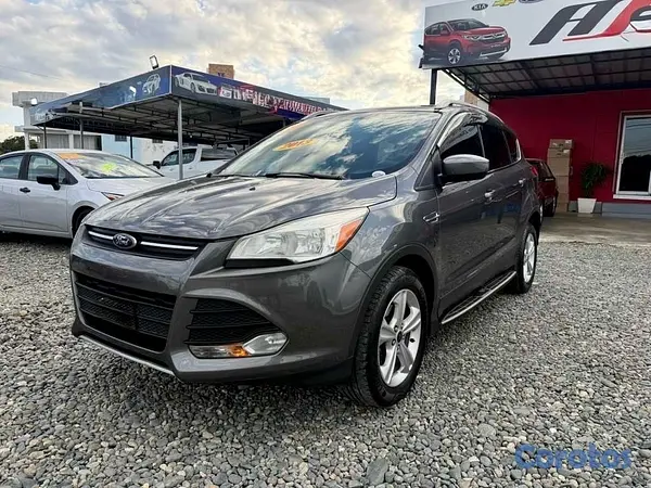 jeepetas y camionetas - Ford Escape SE 2013
 3