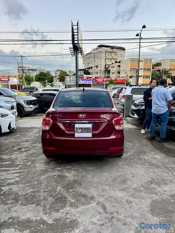 carros - Hyundai GrandI10 SDN 2016 8