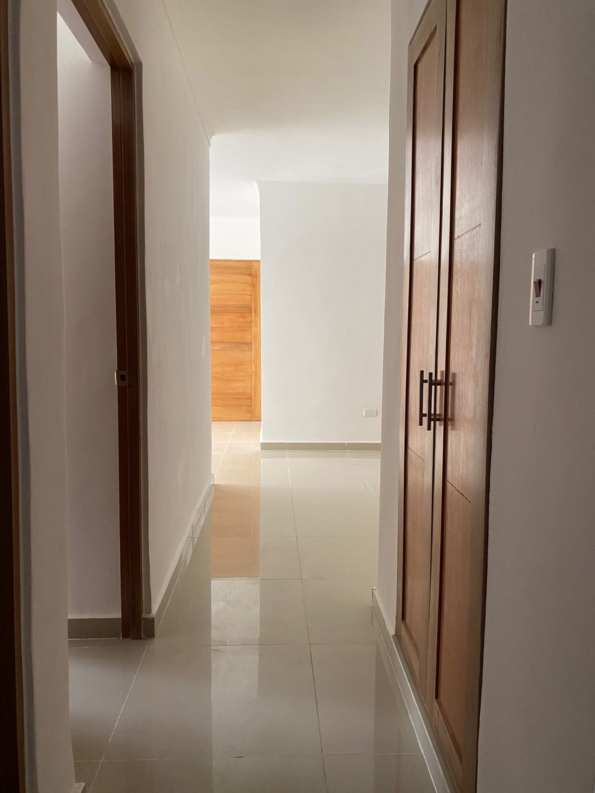 apartamentos - ALQUILO EN ALTOS DE ALAMEDA 2DO NIVEL 6