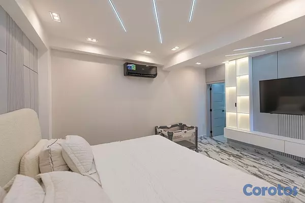 apartamentos - vendo Ph renacimiento tres habitaciones con baño tres parqueos terraza jacuzzi  5