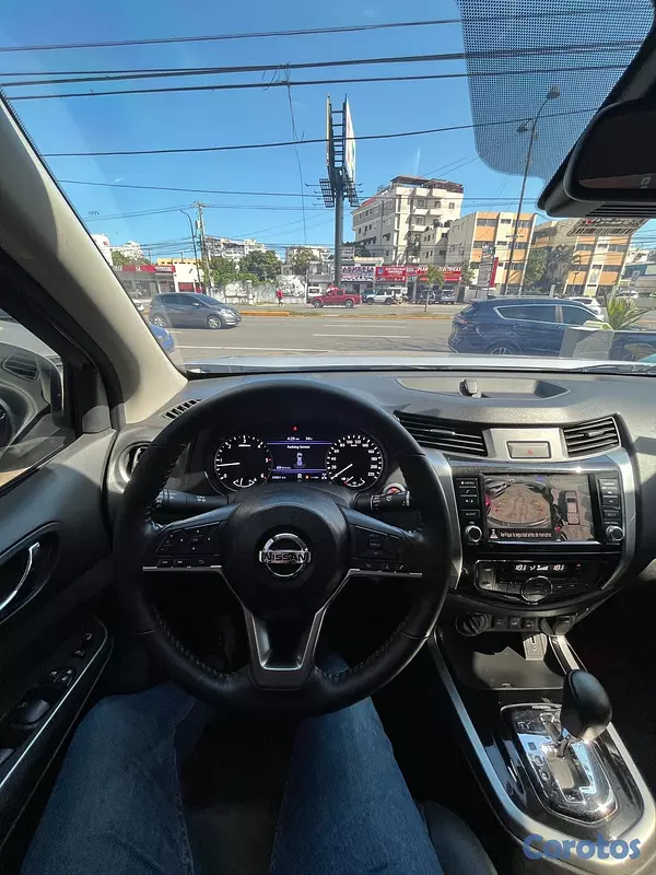 jeepetas y camionetas - Nissan Frontier LE 4x4 2024
 9
