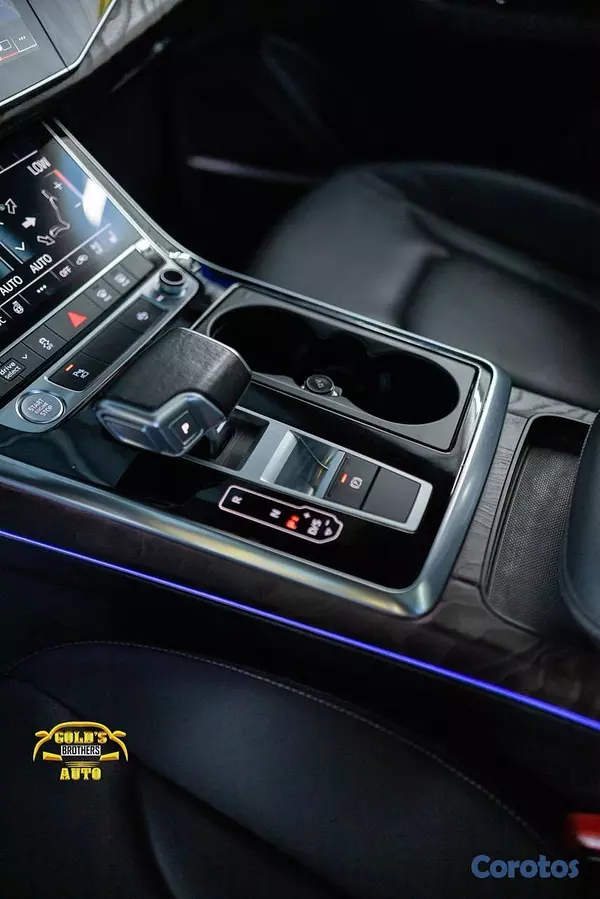jeepetas y camionetas - Audi Q8 Prestige S-Line 2020 Recien Importada Clea 12