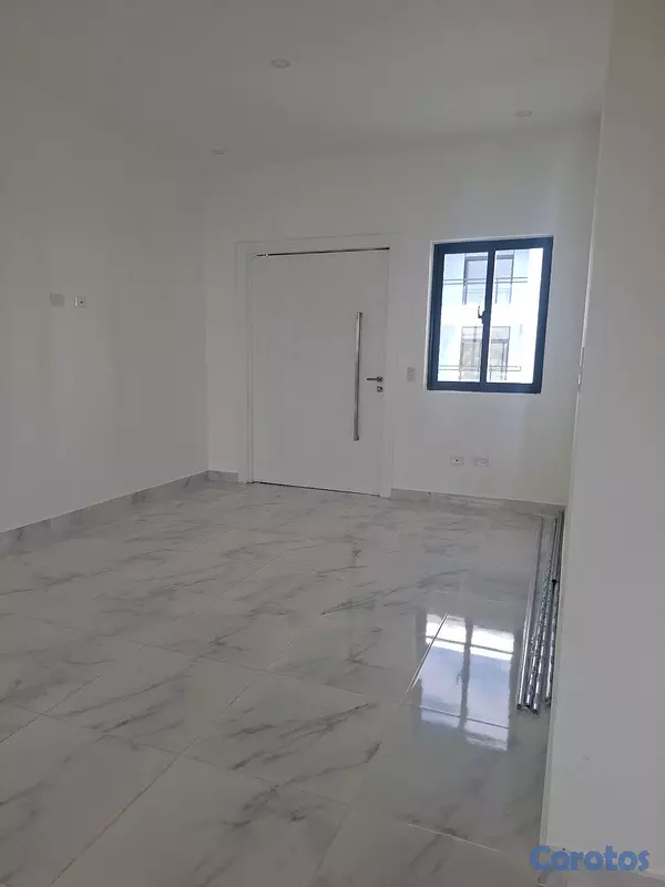 casas - Moderna casa 🏡 a 4 minutos de playa dorada Con buenos espacios  7