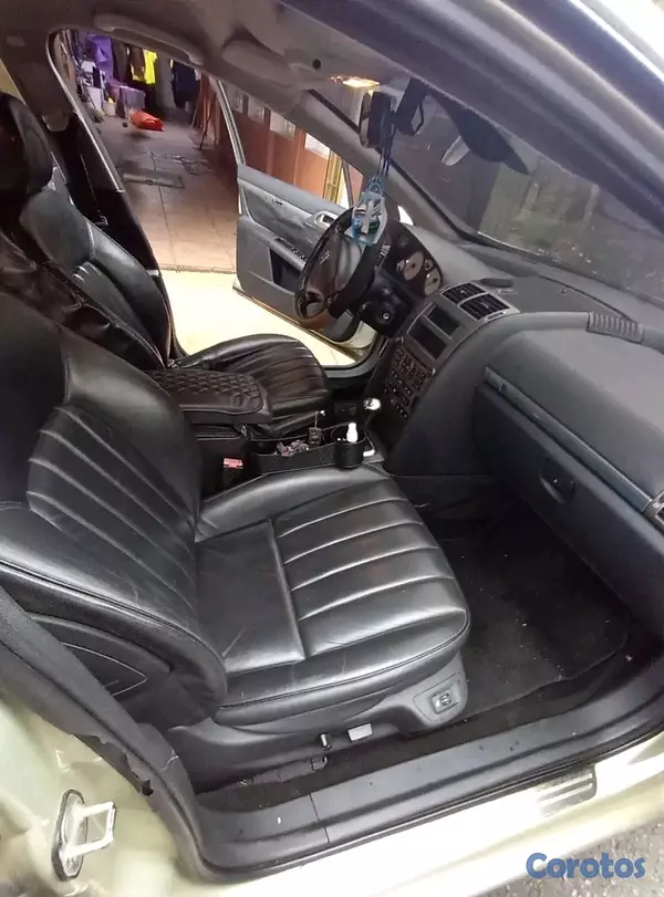 carros - peugeot 407 sport  8