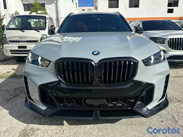jeepetas y camionetas - BMW X5 Package M año 2024 4