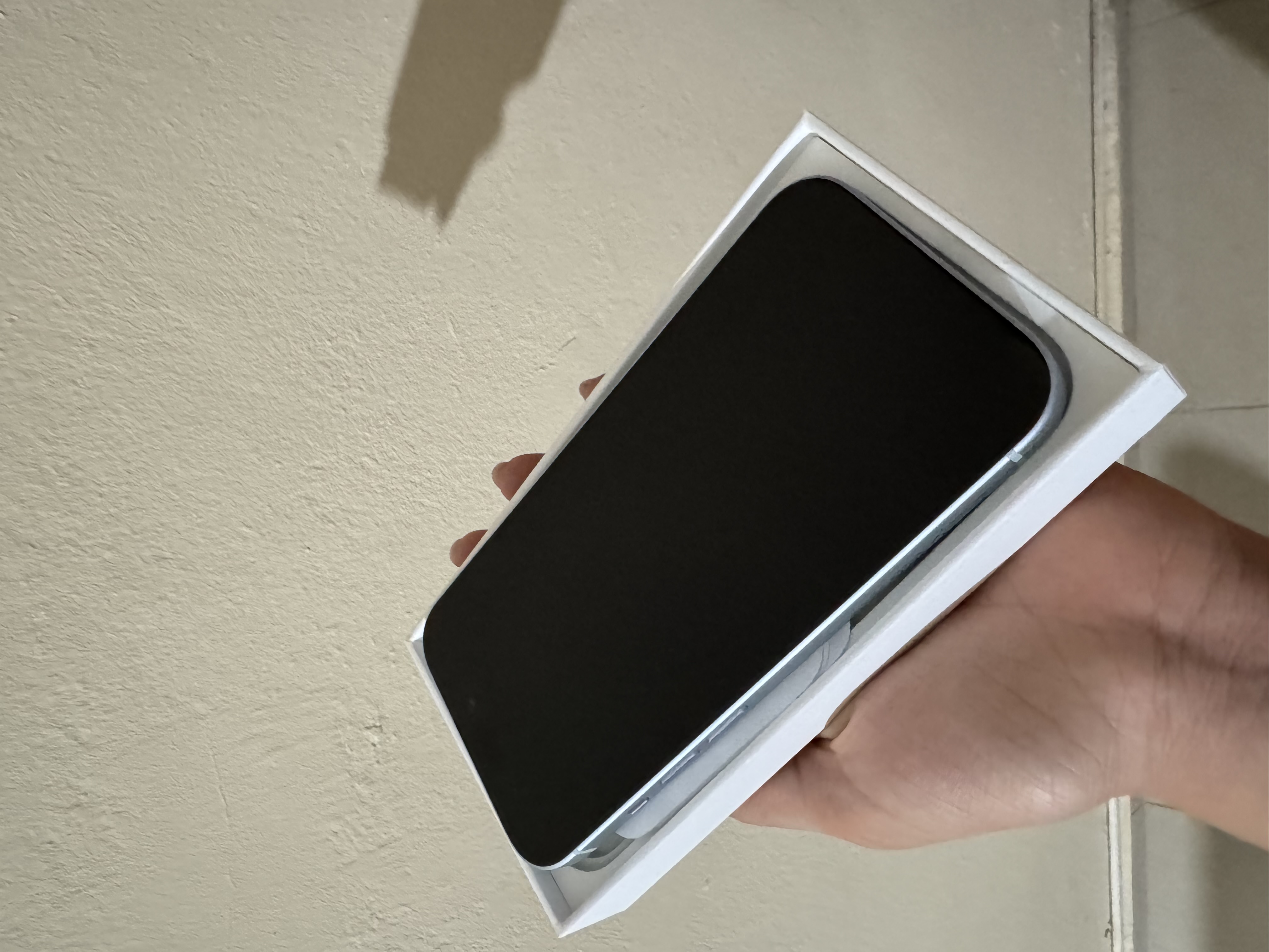 celulares y tabletas - Iphone 15 normal 256gb 4