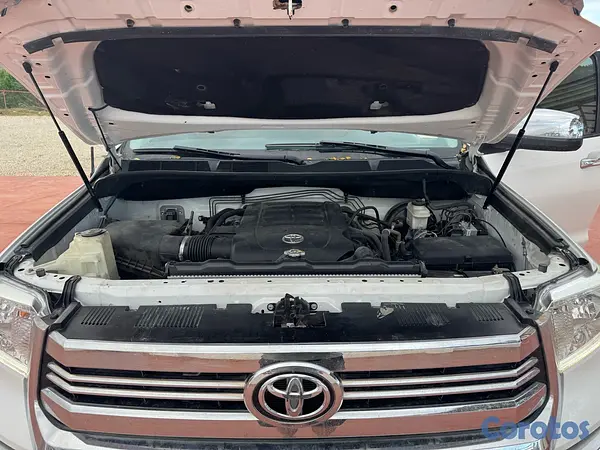 jeepetas y camionetas - 2017 Toyota Tundra 4X4 14