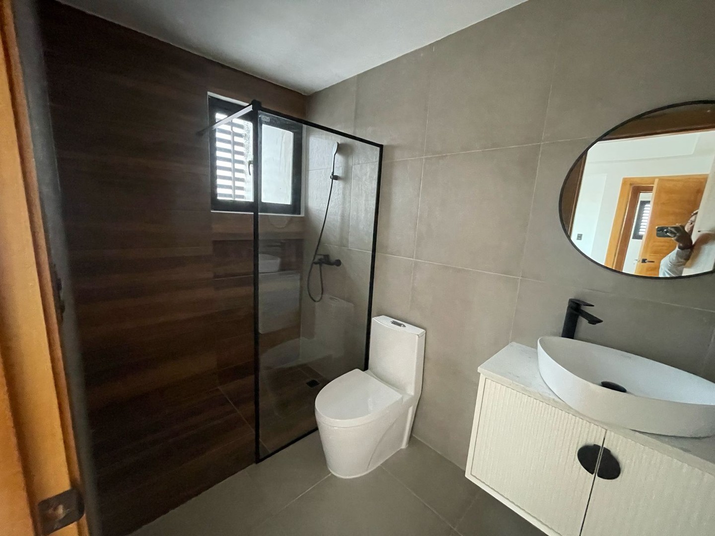 apartamentos - Rento Apto Con Línea Blanca en Piso Alto Listo para Estrenar en Naco. COD: PD222 5