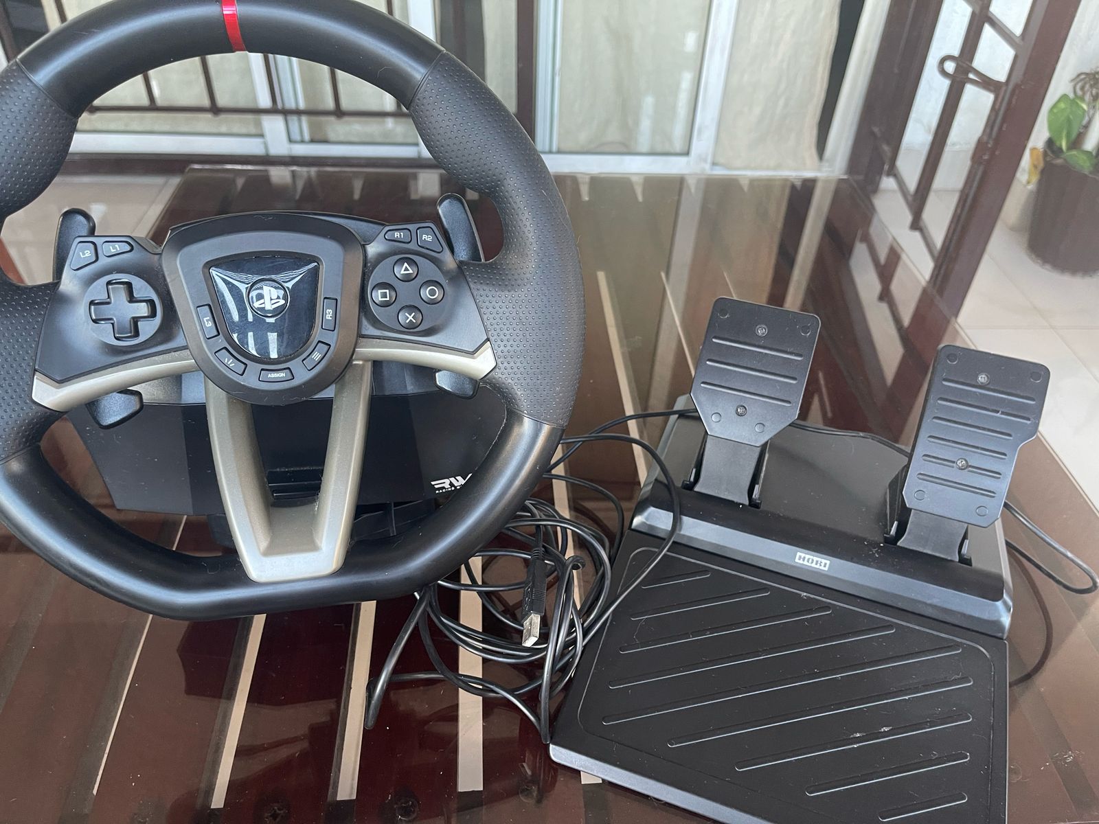 consolas y videojuegos - Volante para play y pc . 1