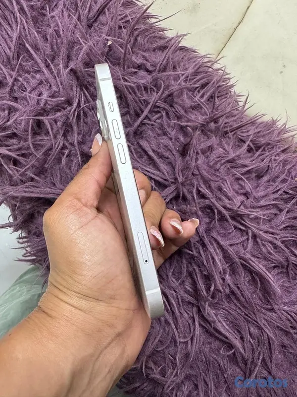 celulares y tabletas - iPhone 13 8