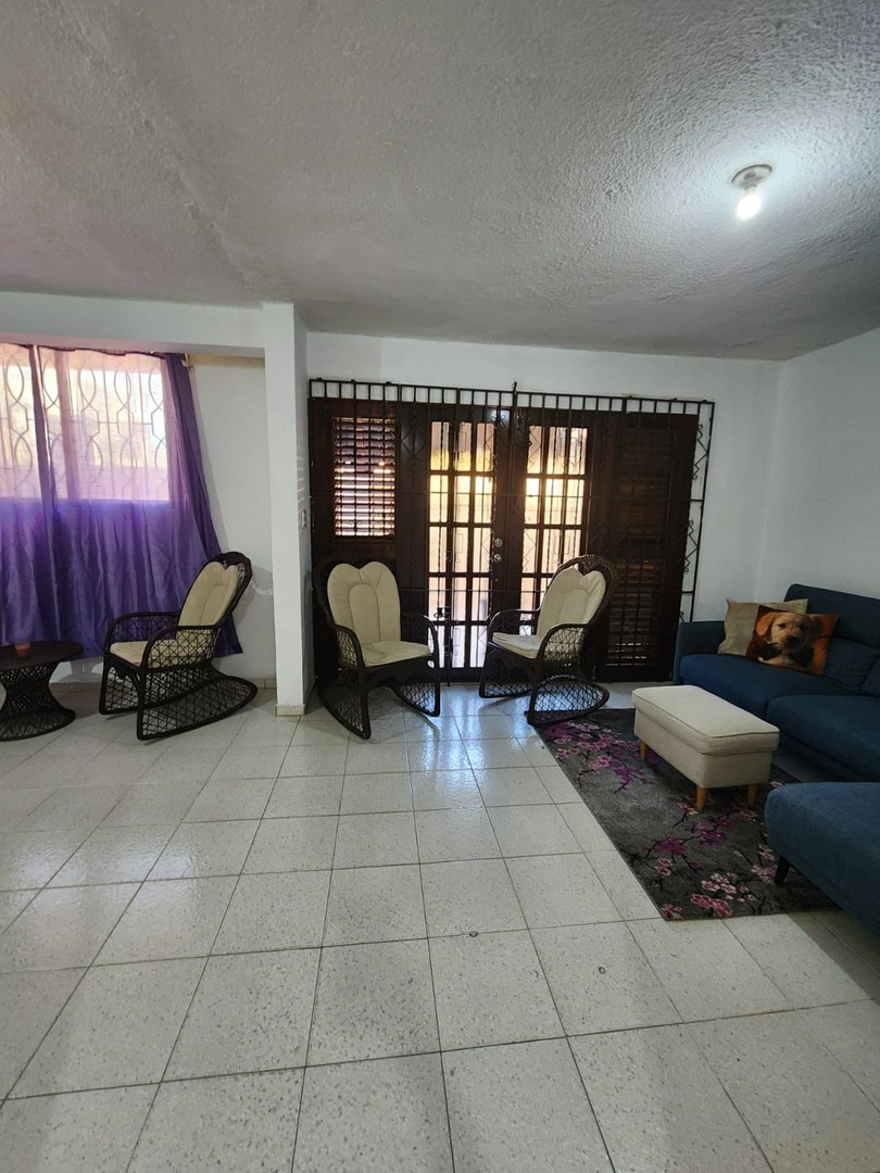 casas - Vendo  en honduras , a pocos mts de la cervecería. 
Casa de 2 niveles con 224 mt 6