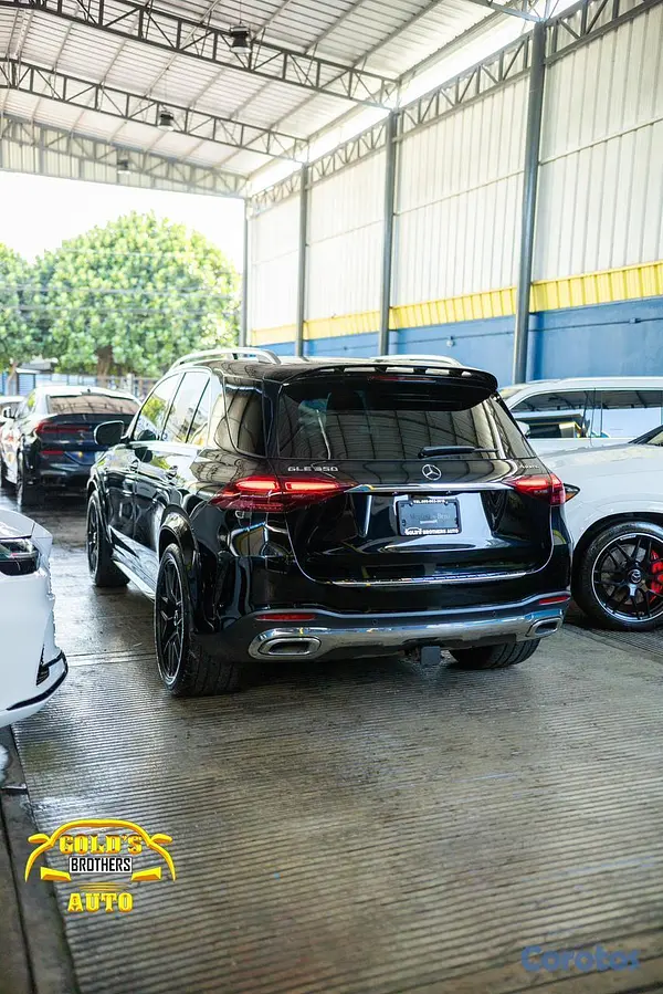 jeepetas y camionetas - Mercedes Benz GLE 350 AMG 4Matic 2024 Clean Carfax 4