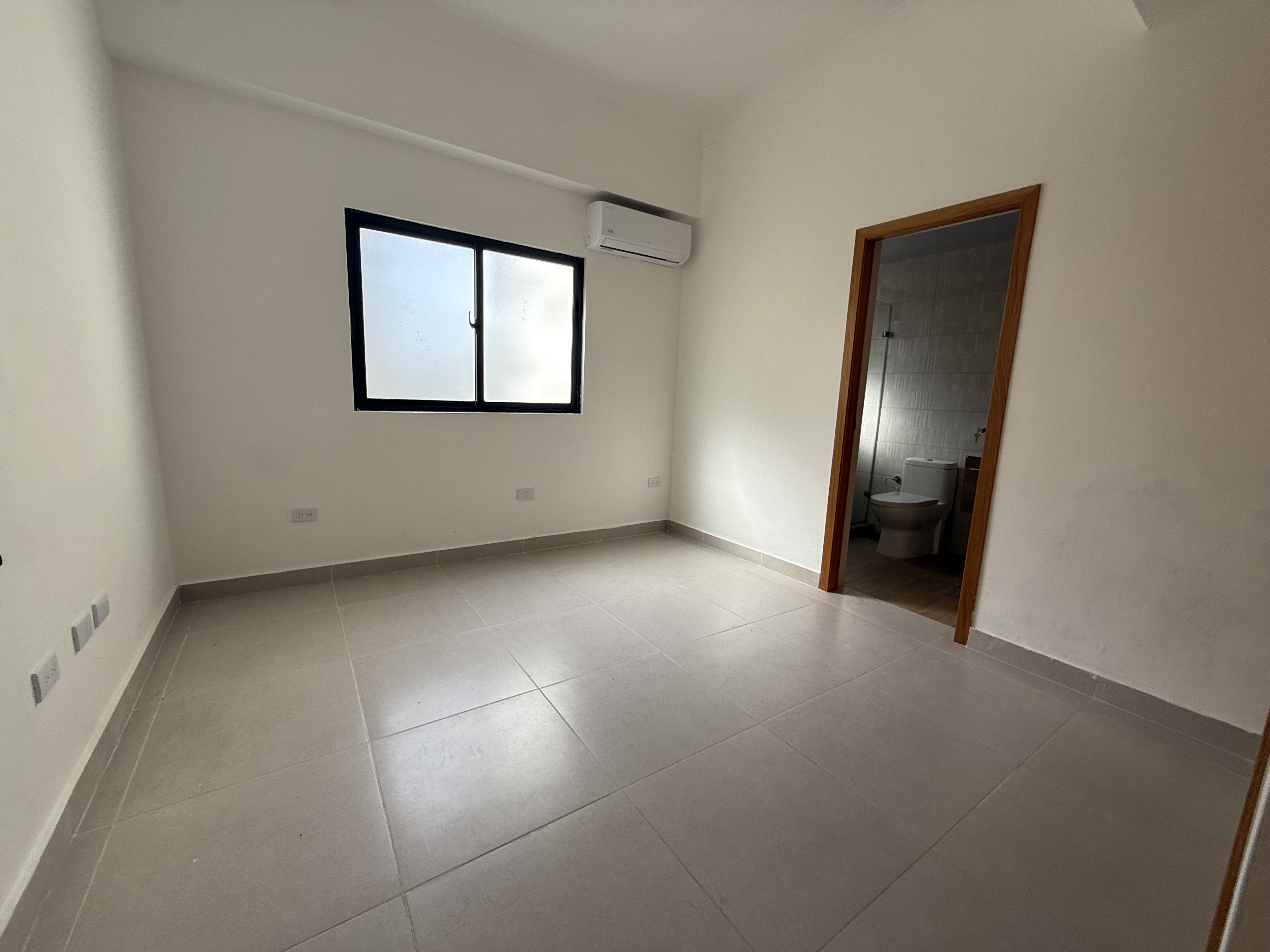 apartamentos - Alquiló Bella vista Sur ,  con línea blanca precio 2